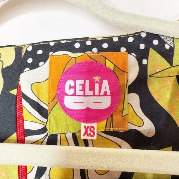 CeliaB Galan Floral Print Puff Sleeve Crop Top Size XS - Picture 5 of 8